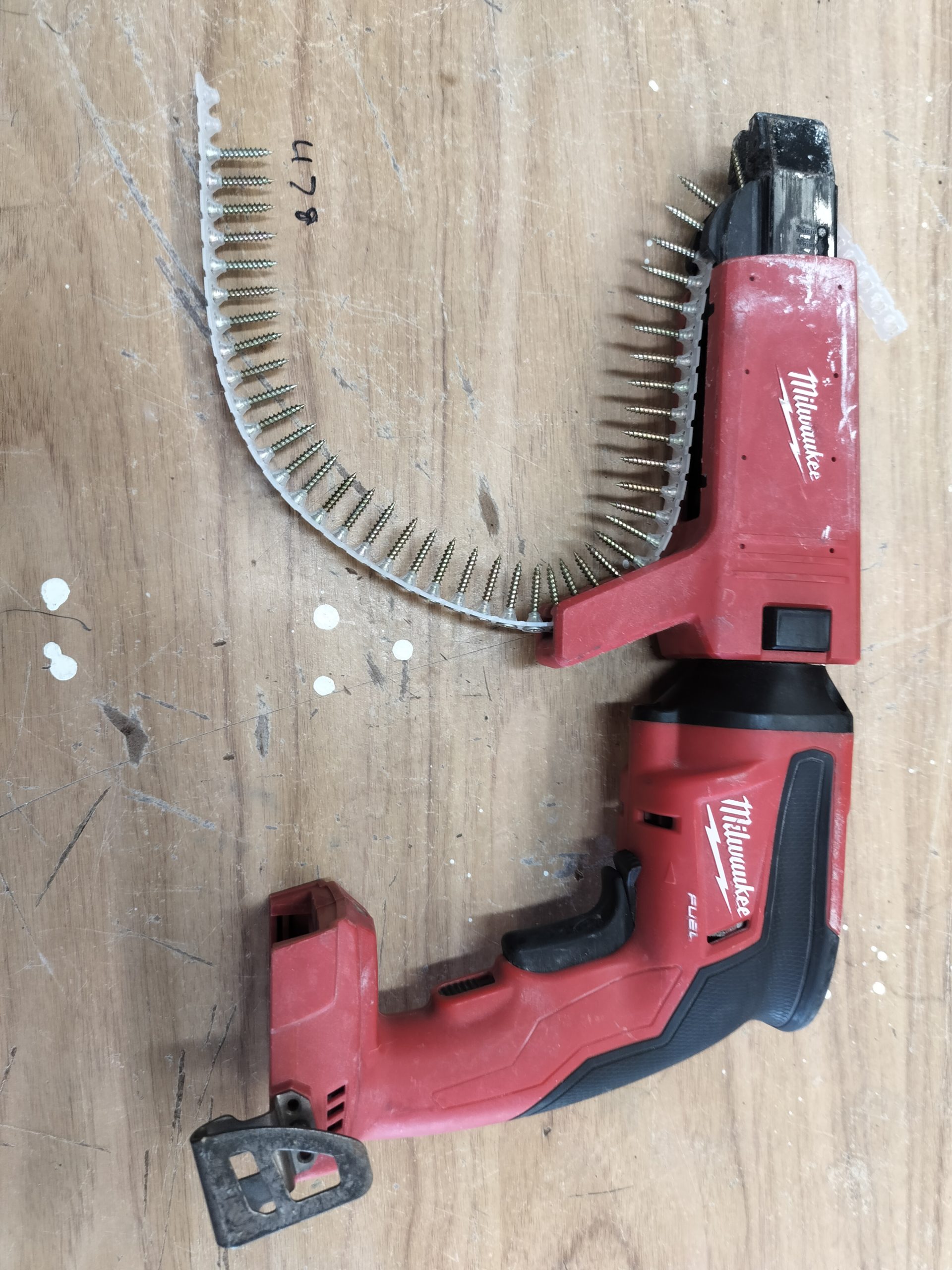 Milwaukee M18 FUELâ„¢ Drywall Screw Gun w/ Collated Attachment