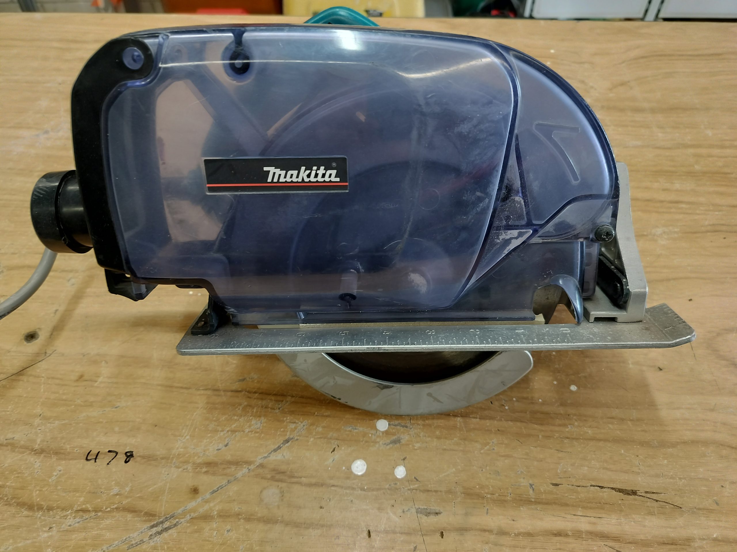 MAKITA 1400W Dustless Circular Saw 5057KB