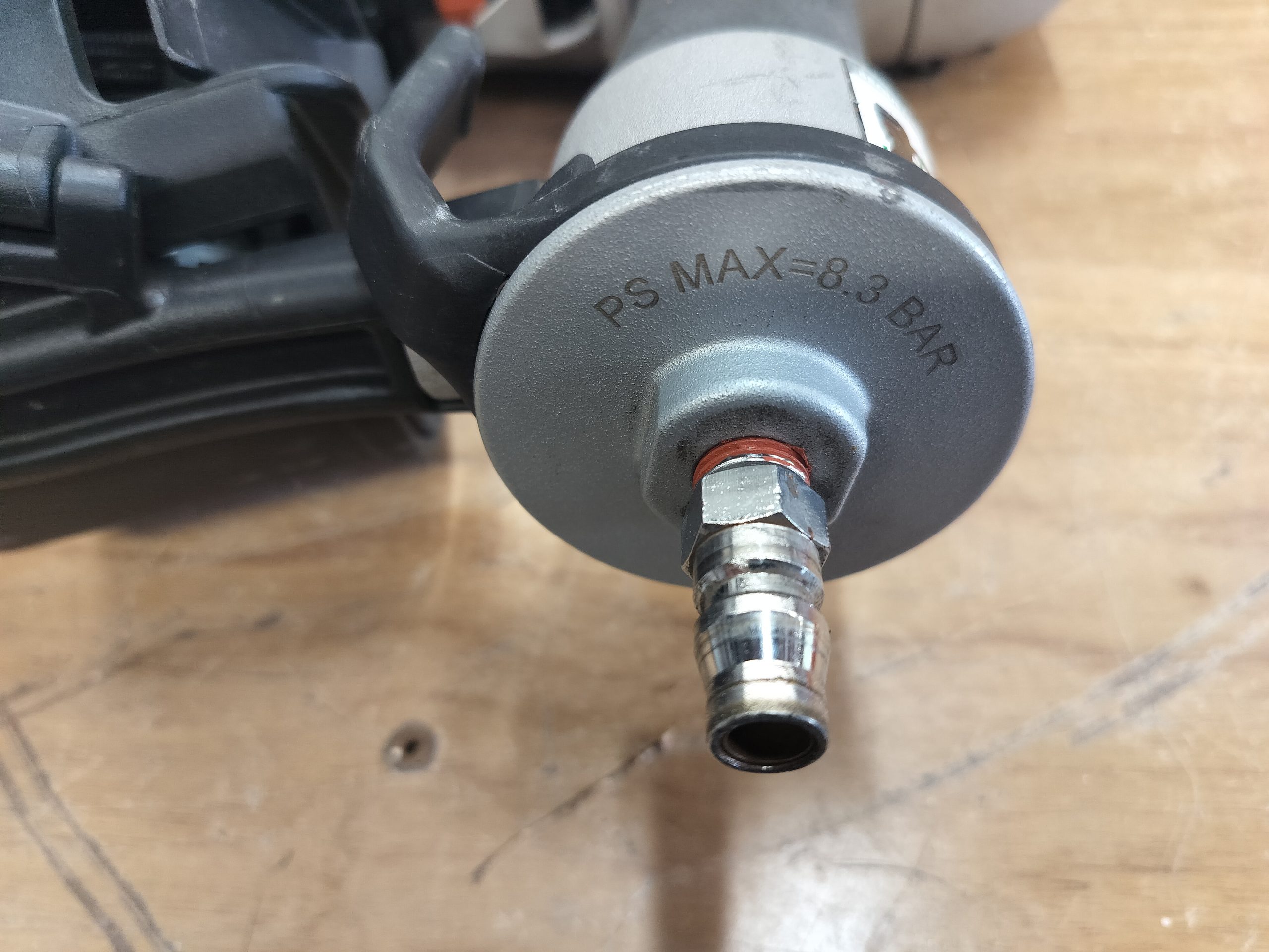 Paslode Pneumatic Coil Nailer CNW 70.2 - Image 11