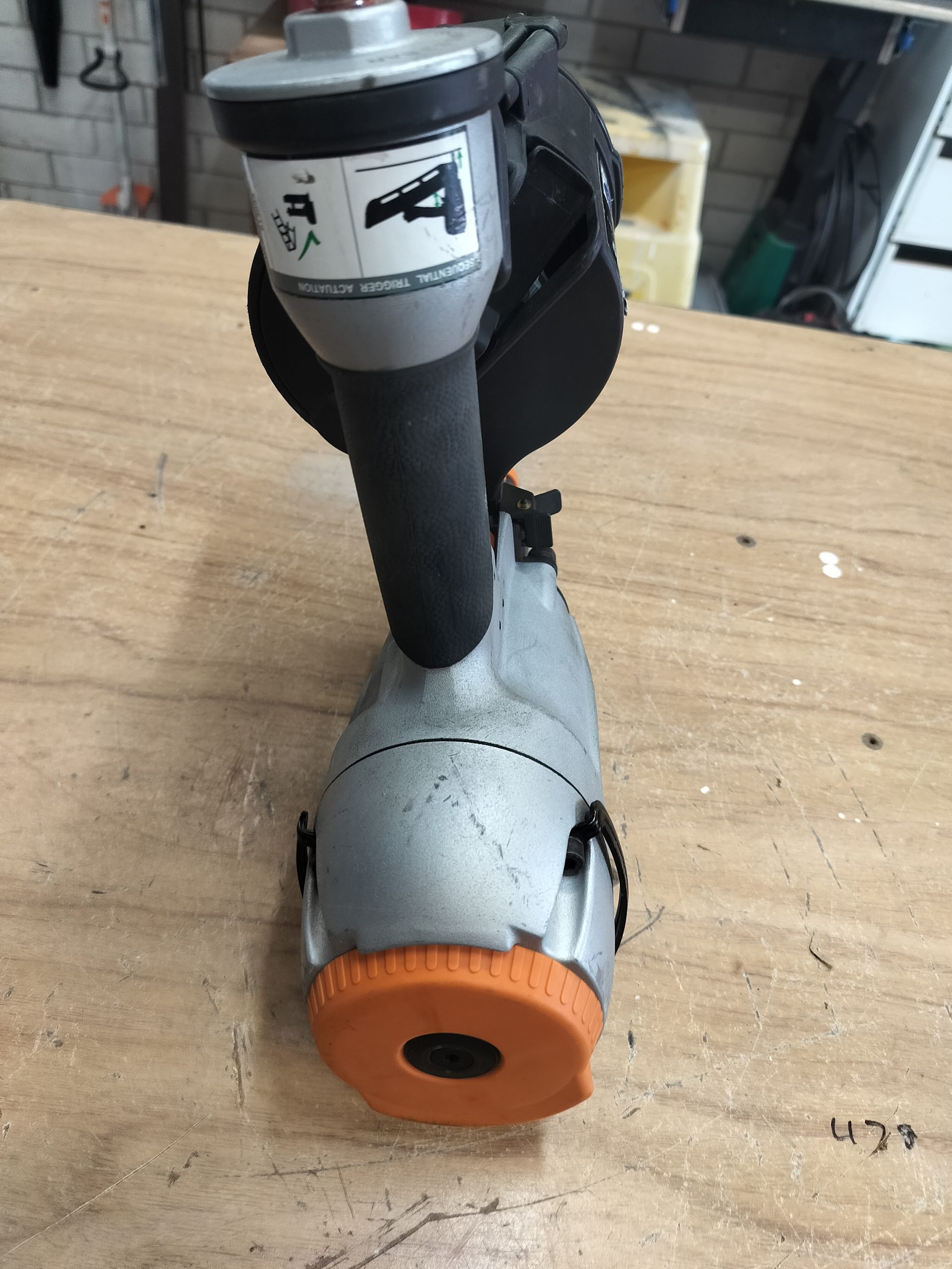 Paslode Pneumatic Coil Nailer CNW 70.2 - Image 10