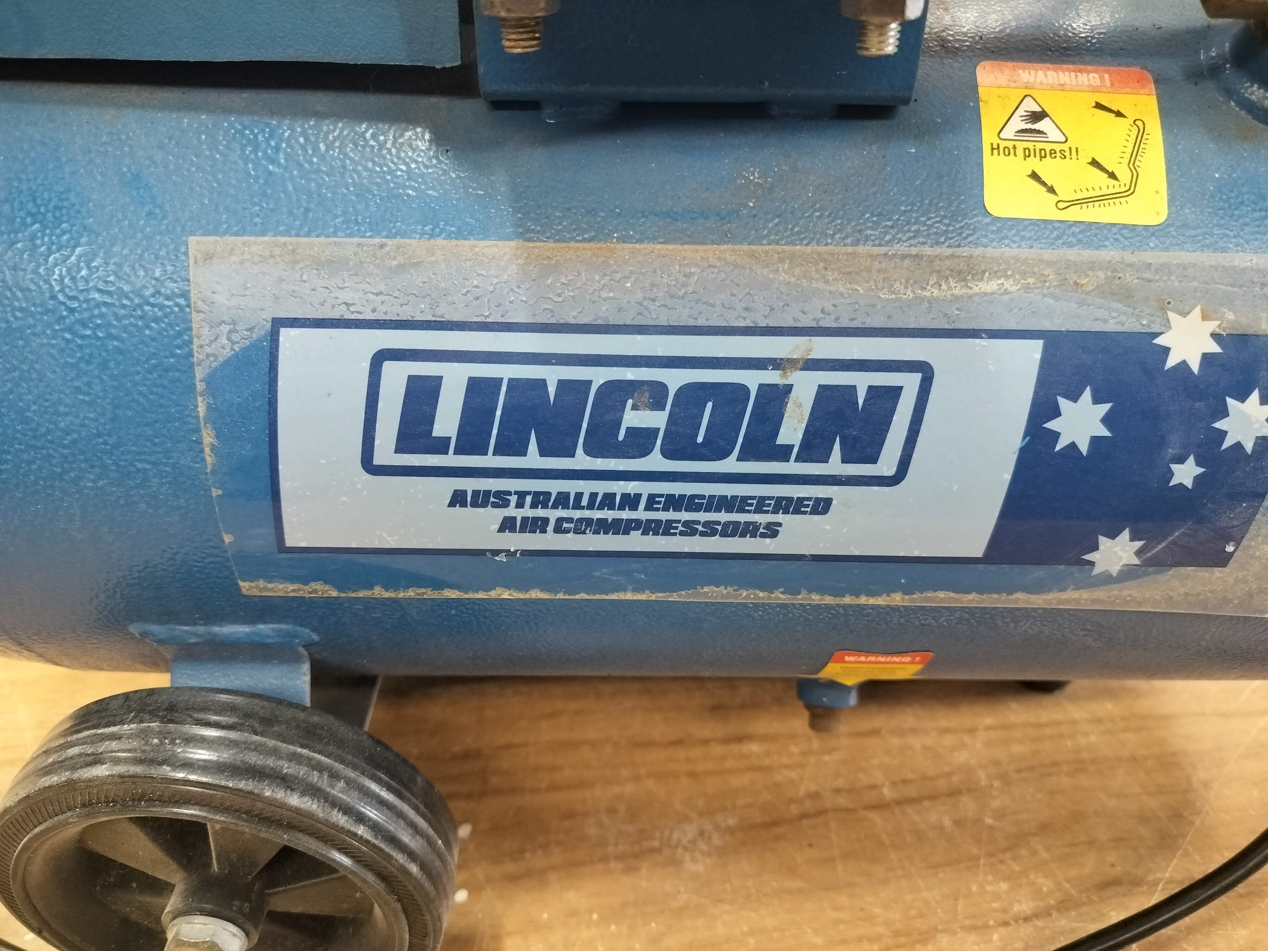 Lincoln L224 24L 2HP Direct Drive Air Compressor - Image 6