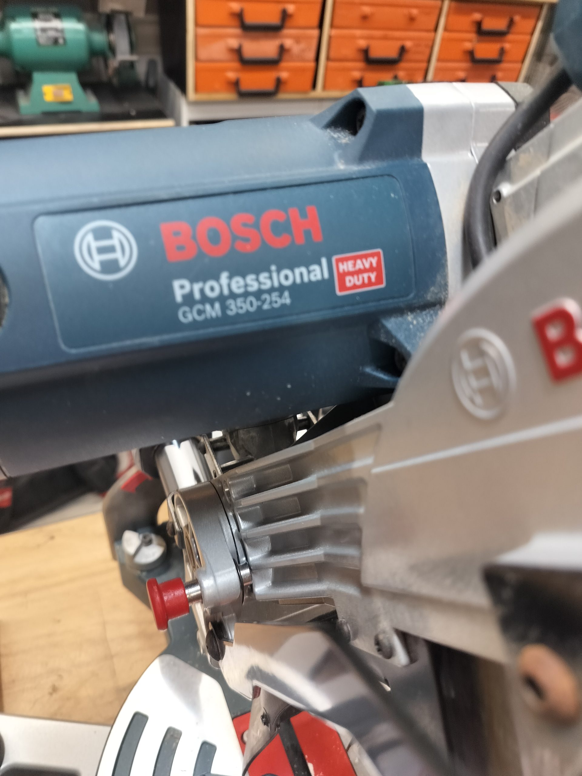 Bosch GCM 350-254 Professional 254mm 10" 1800w Double Bevel Sliding Mitre Saw + Saw Stand GTA3800 - Image 6
