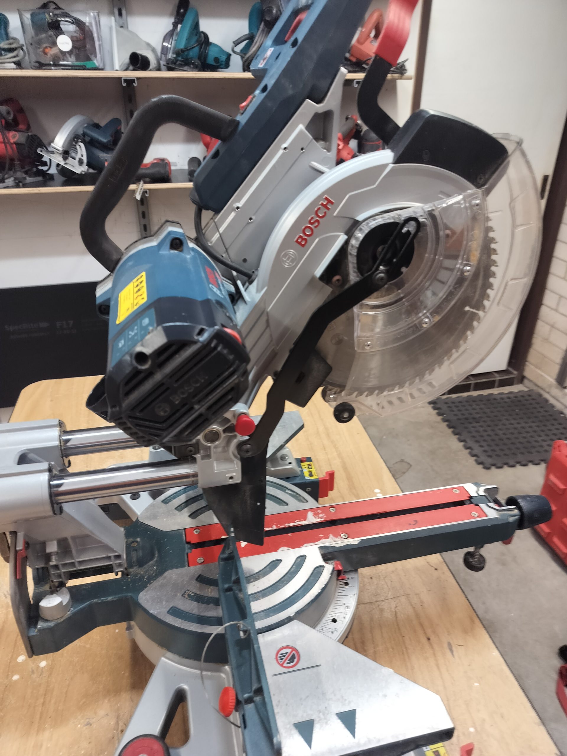 Bosch GCM 350-254 Professional 254mm 10" 1800w Double Bevel Sliding Mitre Saw + Saw Stand GTA3800 - Image 2