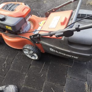 Husqvarna LC 118 Petrol Lawn Mower