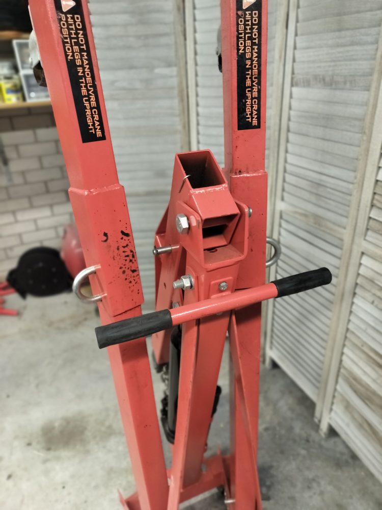 ToolPro 1000kg Folding Engine Crane - Image 9