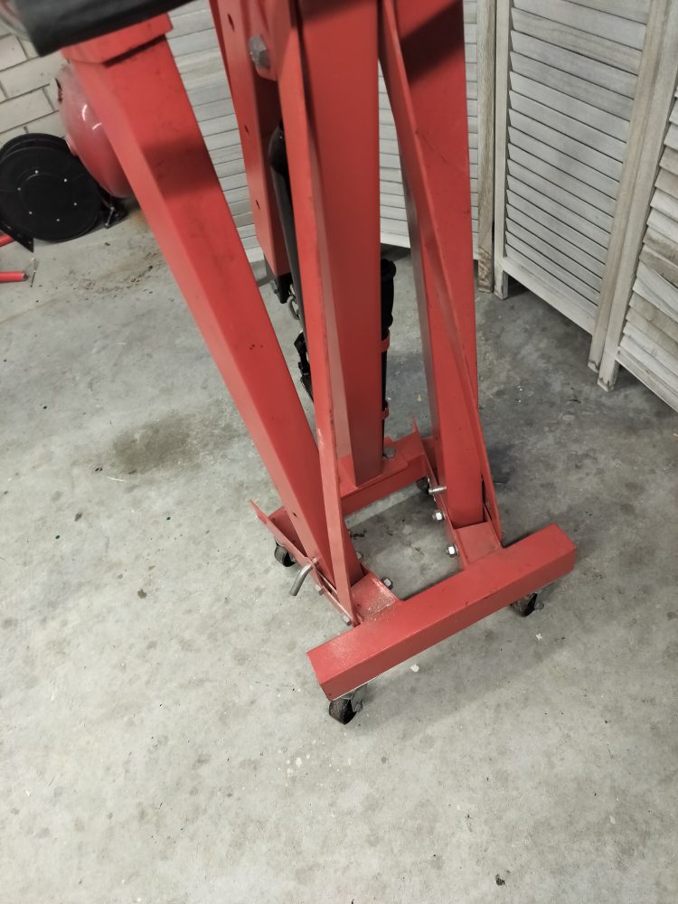 ToolPro 1000kg Folding Engine Crane - Image 8
