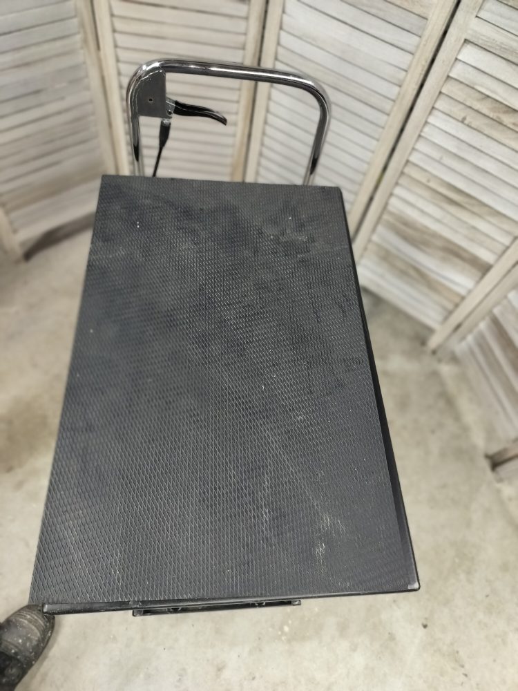 Daytona TP01501 Hydraulic Work Table - Image 3